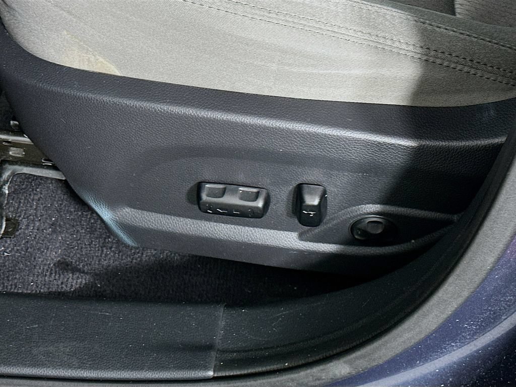 Used 2013 Hyundai Santa Fe Sport w/ Popular Equipment Pkg FWD image 19