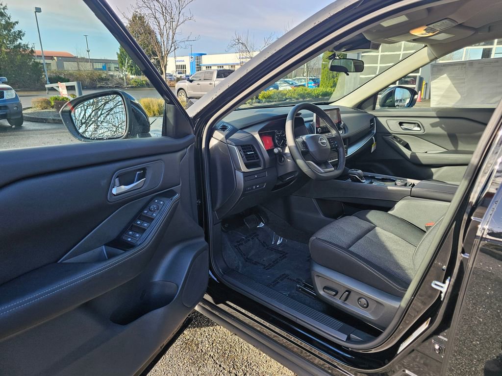 New 2026 Nissan Rogue SV image 15