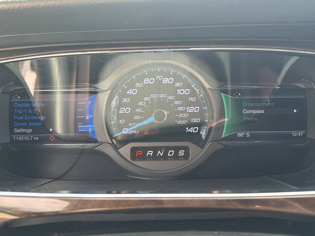 Used 2015 Ford Taurus Limited FWD image 21