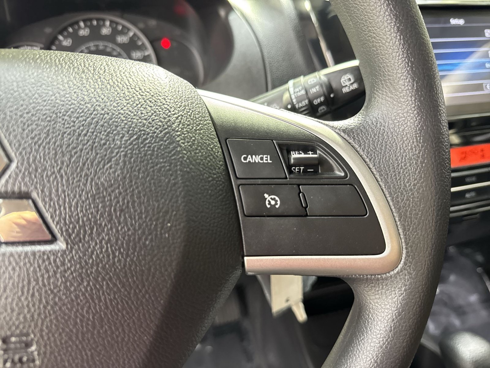 Used 2024 Mitsubishi Mirage ES FWD image 43