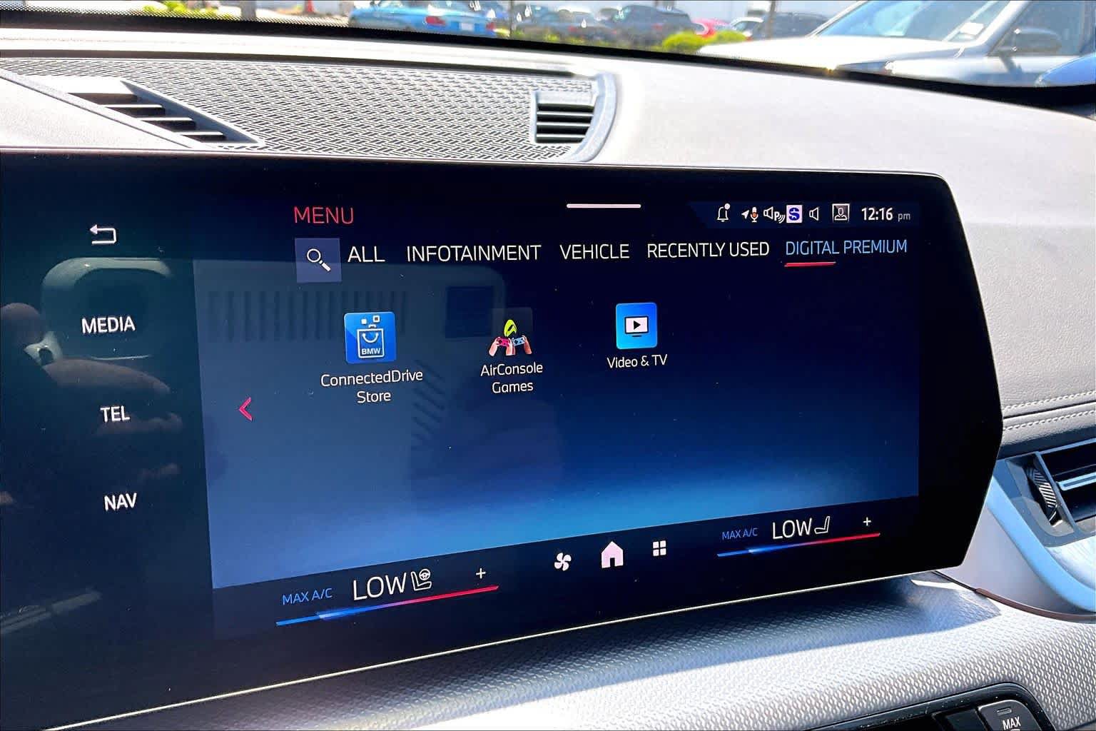 Certified 2025 BMW X1 M35i AWD/4WD image 37