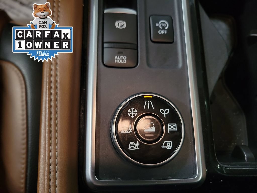 Used 2024 Nissan Pathfinder Platinum AWD/4WD image 19