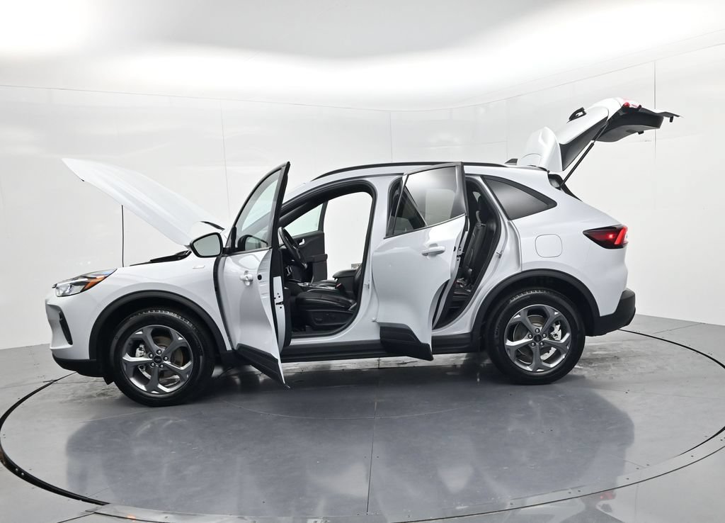 Used 2025 Ford Escape ST-Line AWD/4WD image 68