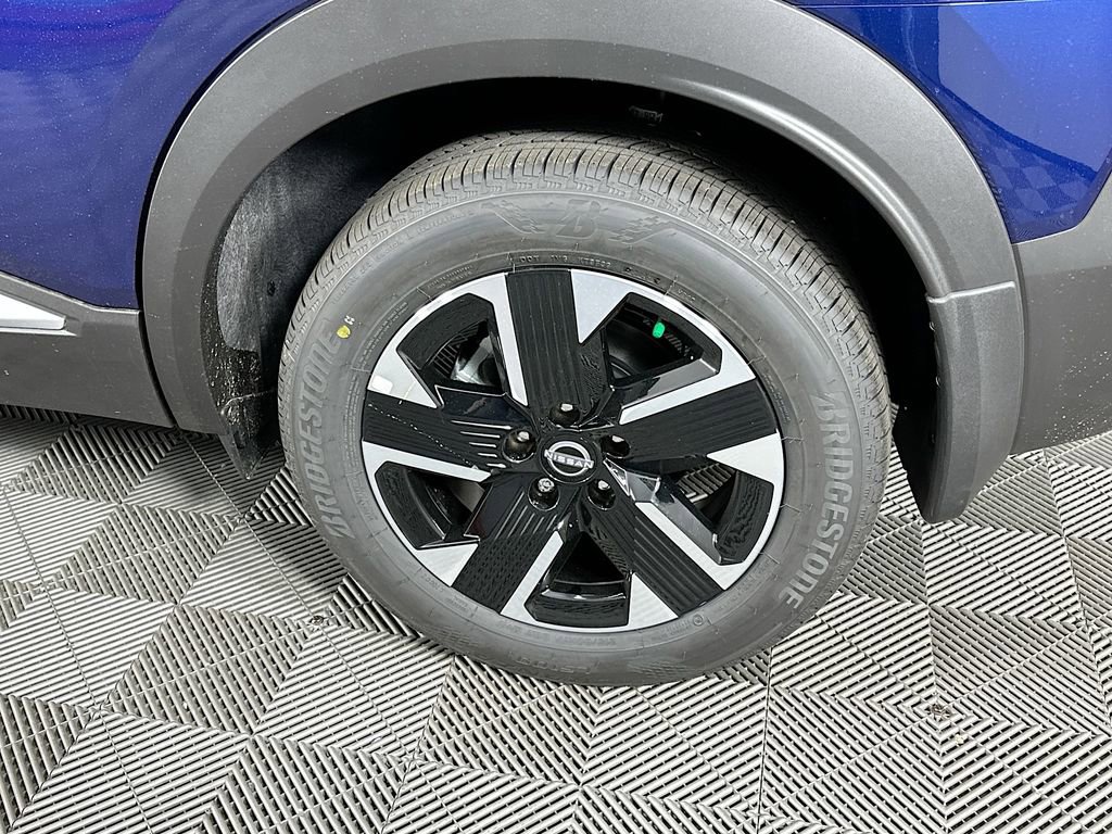 New 2026 Nissan Kicks SV w/ SV Premium Package image 37