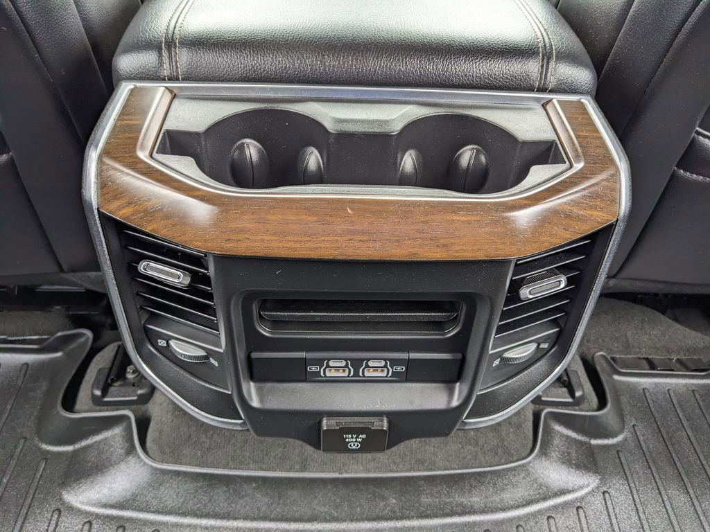 Used 2022 RAM 1500 Laramie AWD/4WD image 37