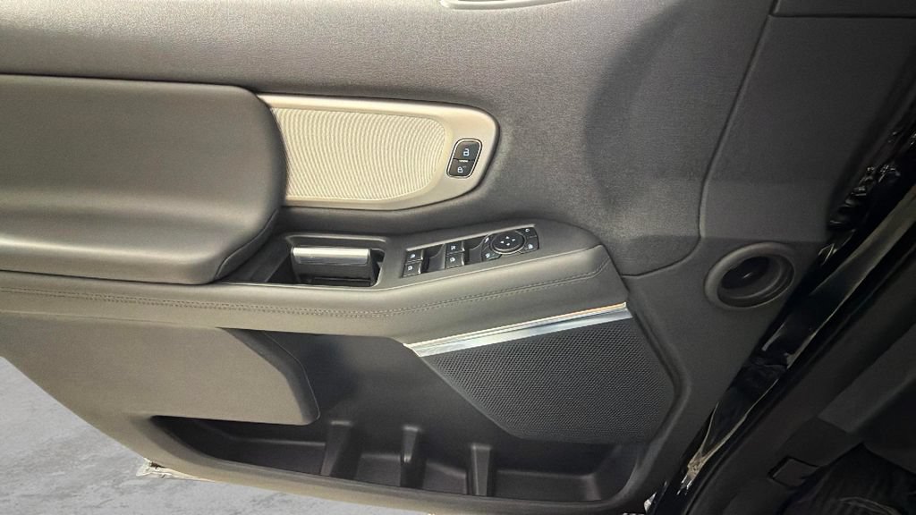 Used 2026 Ford Expedition Active RWD image 27