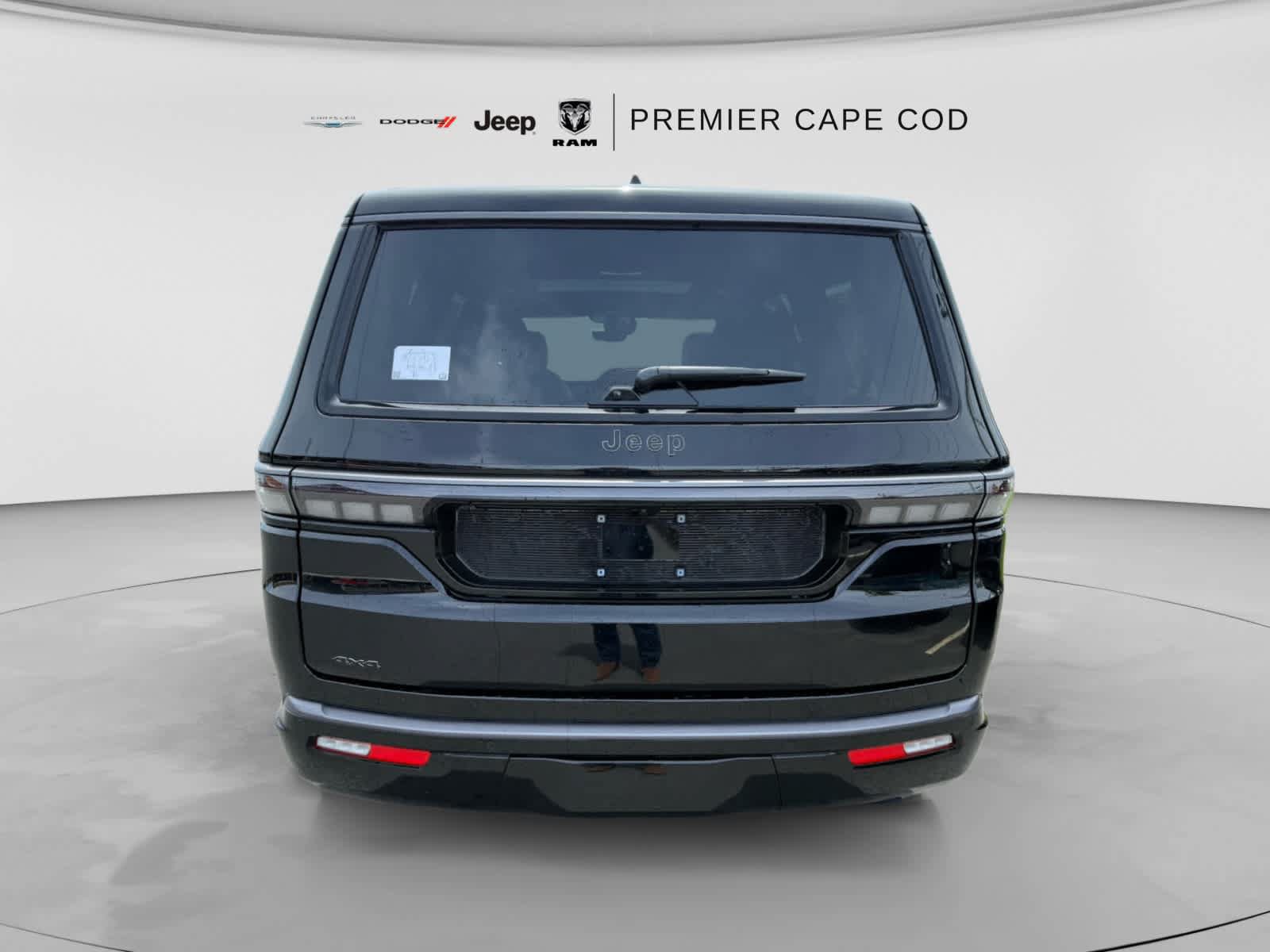 New 2026 Jeep Grand Wagoneer Summit AWD/4WD image 6