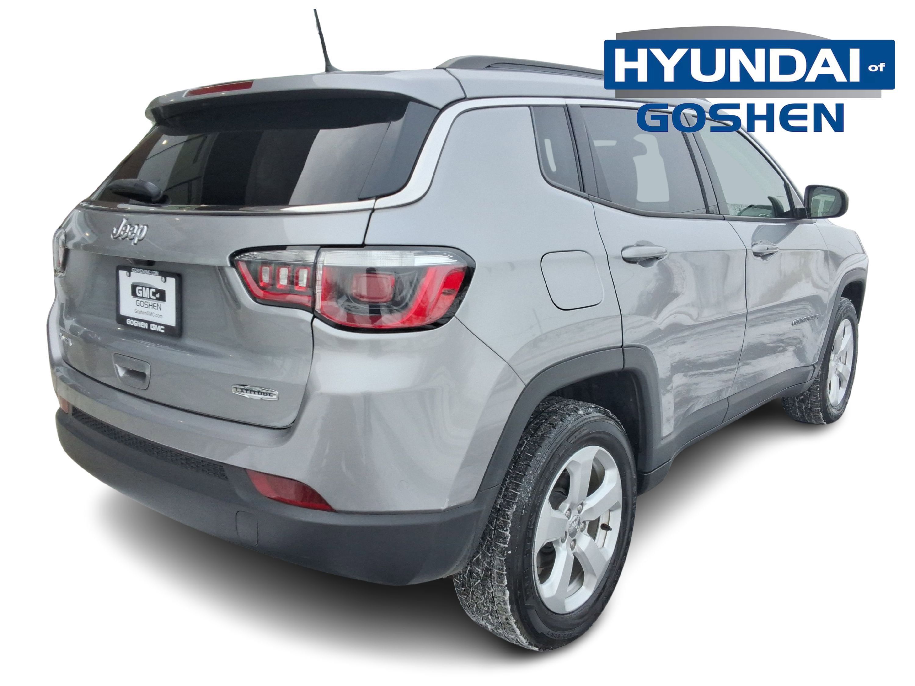 Used 2018 Jeep Compass Latitude w/ Popular Equipment Group image 9