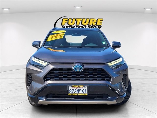 Certified 2022 Toyota RAV4 SE image 2