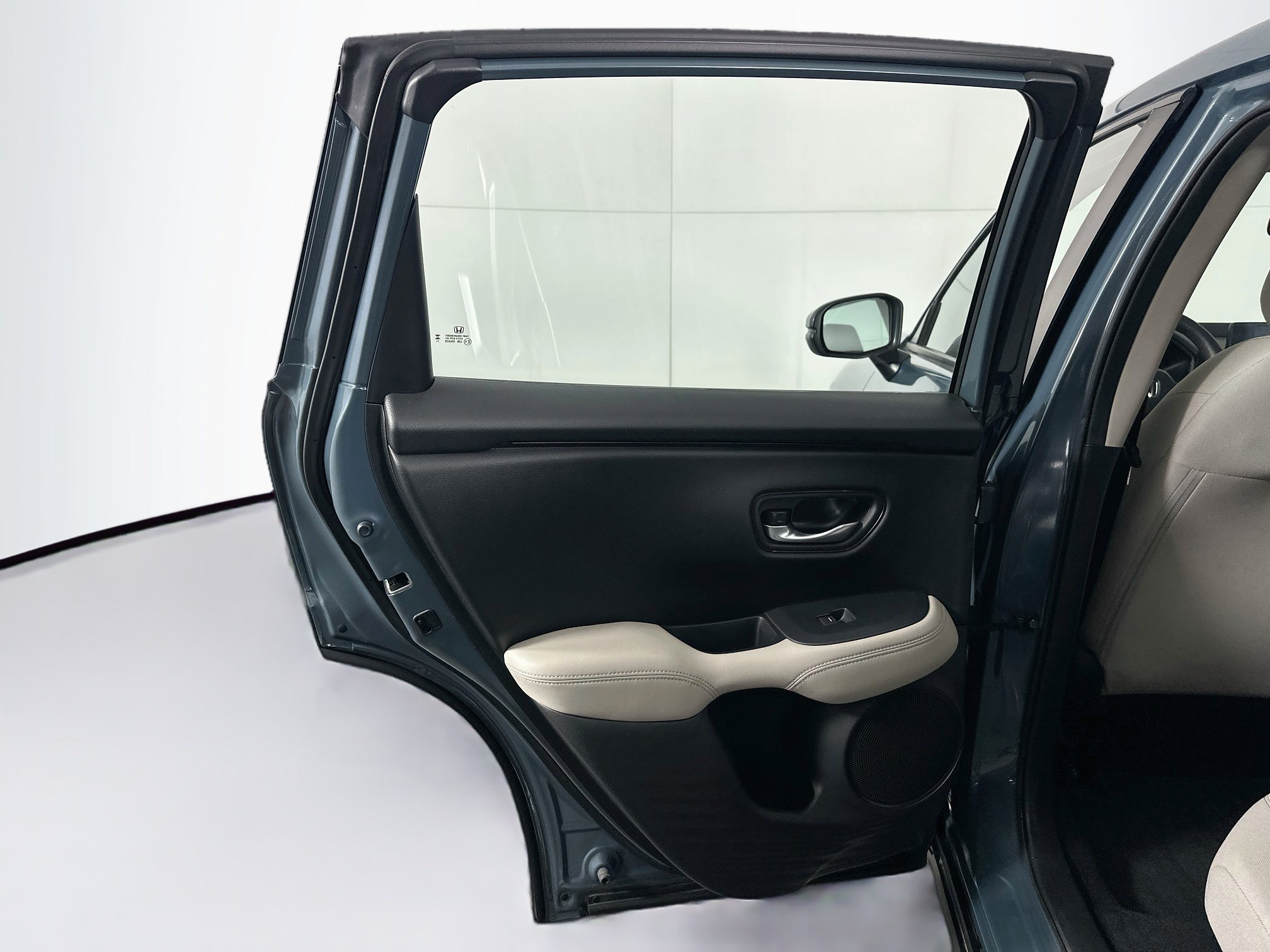 Used 2024 Honda HR-V LX image 24