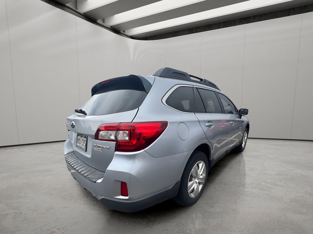 Used 2015 Subaru Outback 2.5i AWD/4WD image 4