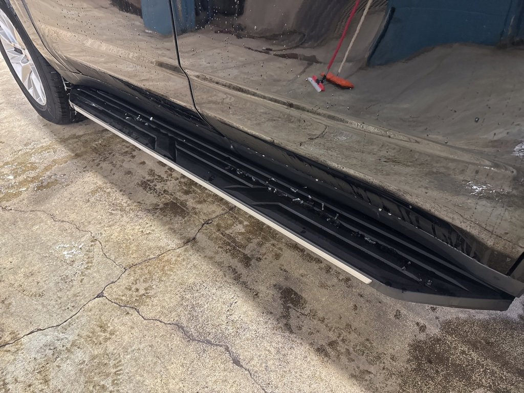 Used 2025 Chevrolet Tahoe Premier w/ Sun And Tow Package image 14