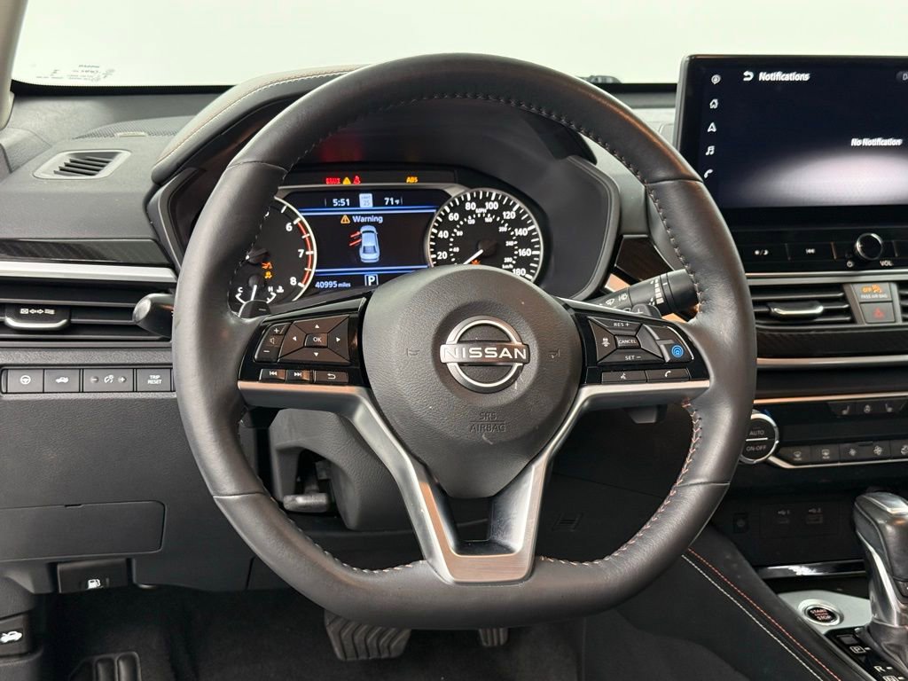 Used 2023 Nissan Altima 2.0 SR image 32