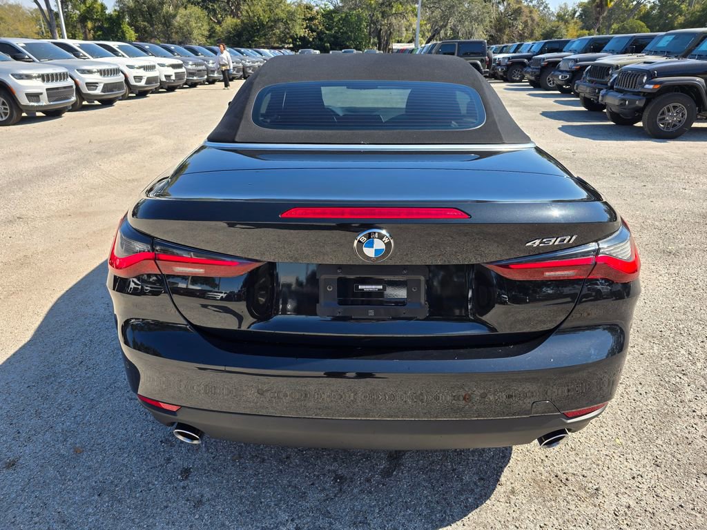Used 2023 BMW 430i Convertible w/ Premium Package image 5