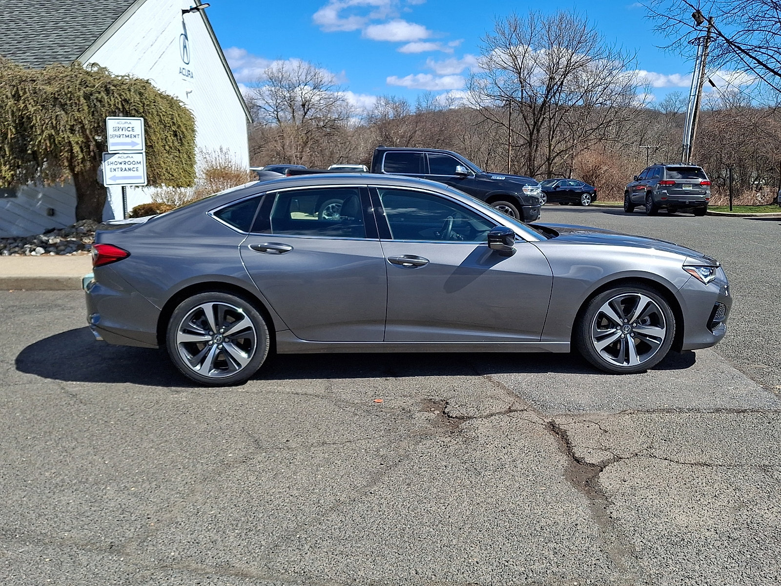 Certified 2025 Acura TLX w/ Technology Package image 7