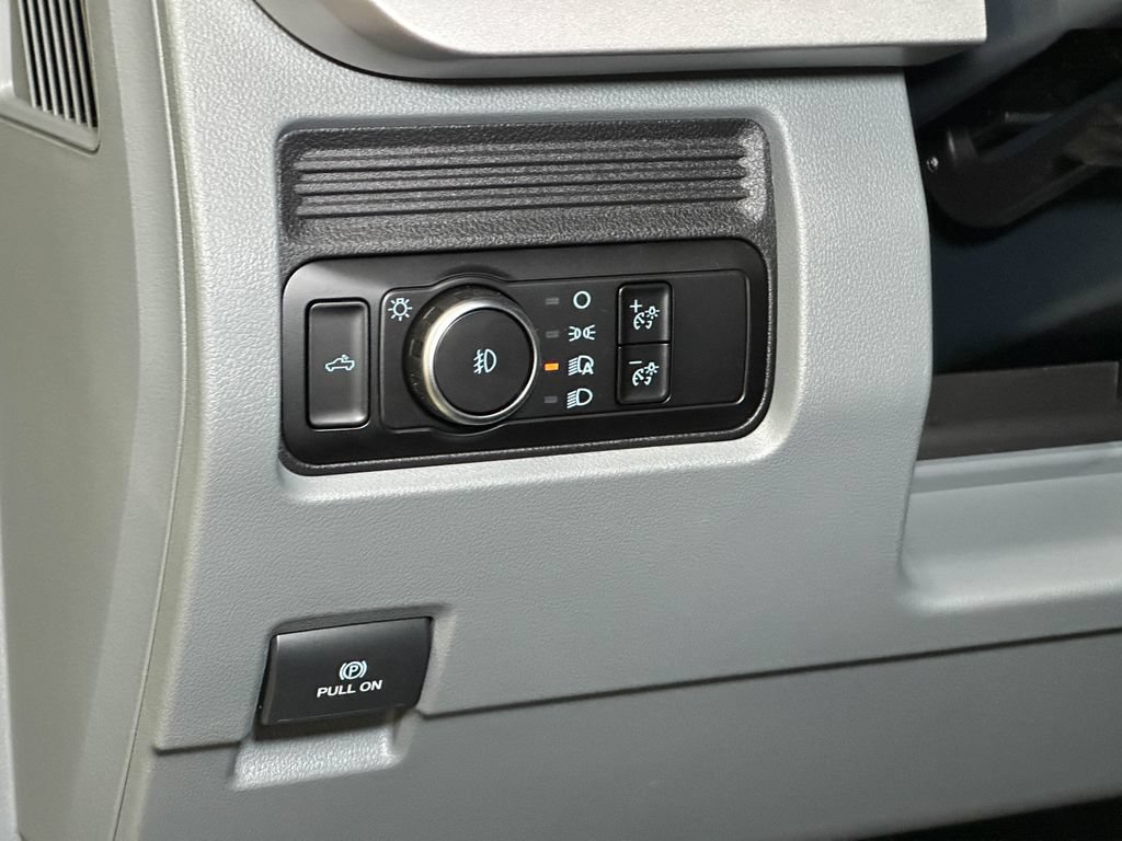 New 2026 Ford F350 XL w/ STX Appearance Package AWD/4WD image 22