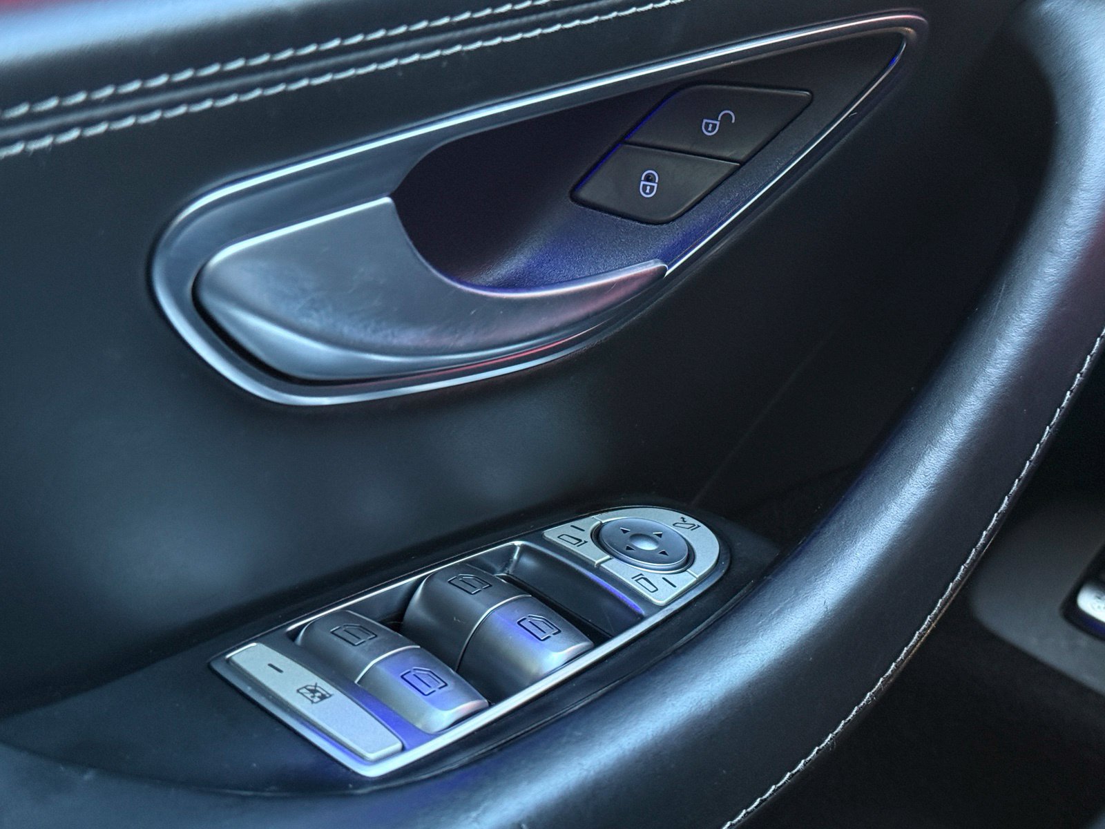 Used 2021 Mercedes-Benz AMG GT 43 image 33
