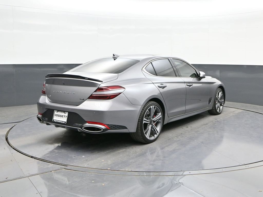 Used 2024 Genesis G70 3.3T Advanced w/ Sport Prestige Package image 11