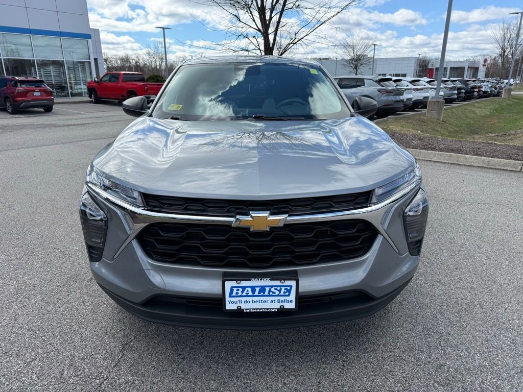 Used 2024 Chevrolet Trax LS FWD image 8