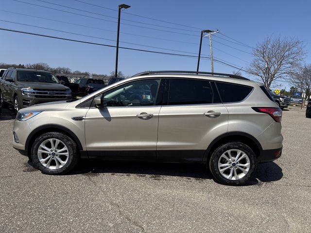 Certified 2017 Ford Escape SE w/ Equipment Group 201A image 8