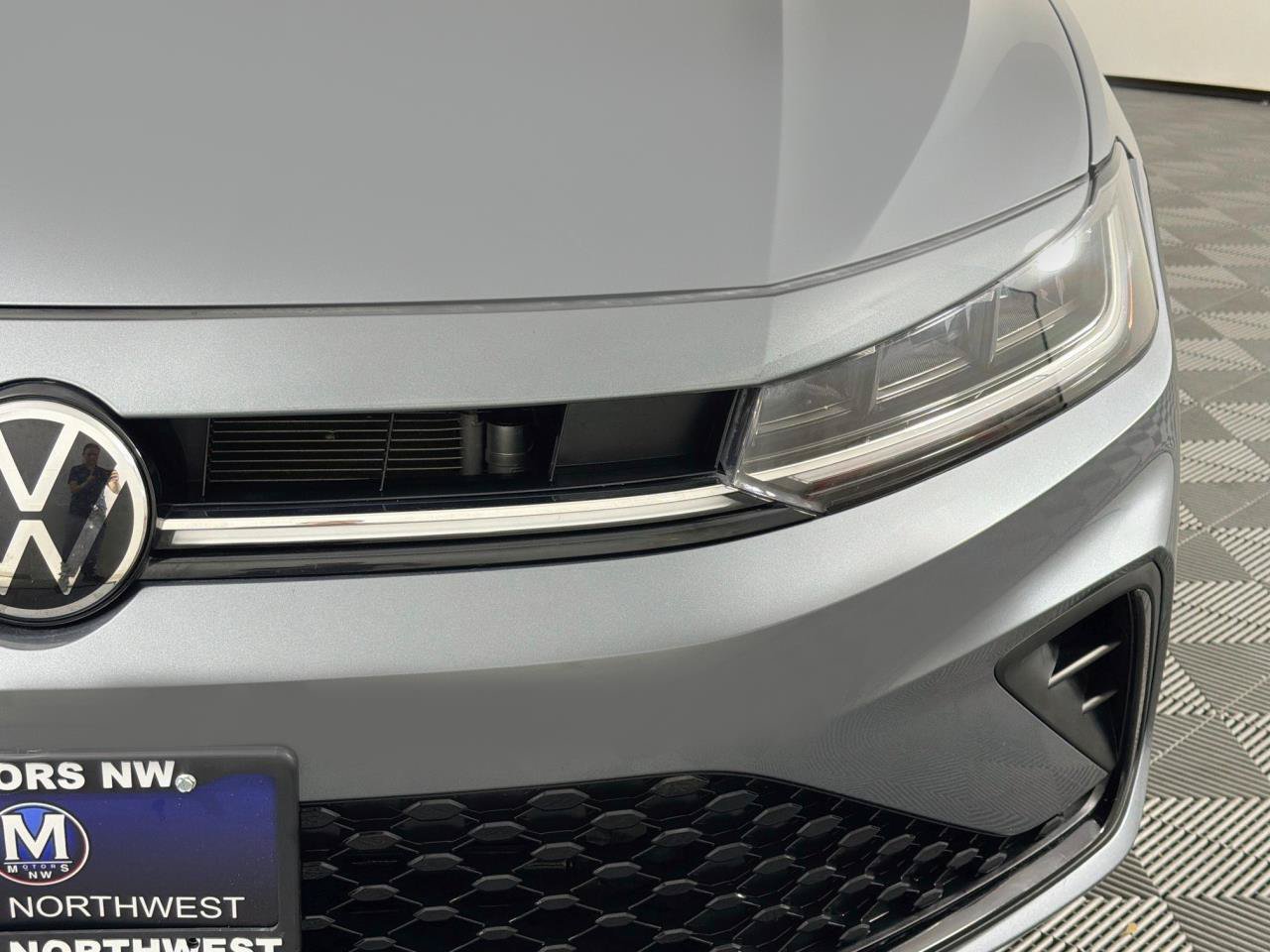 Used 2025 Volkswagen Jetta Sport FWD image 4