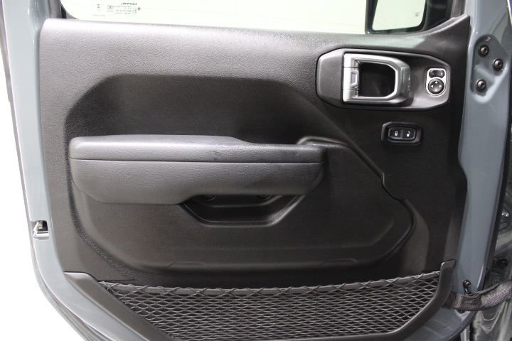 Used 2024 Jeep Wrangler Sport AWD/4WD image 16