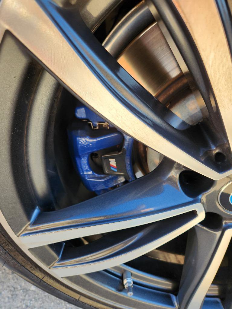 Used 2022 BMW 750i xDrive w/ M Sport Package image 25