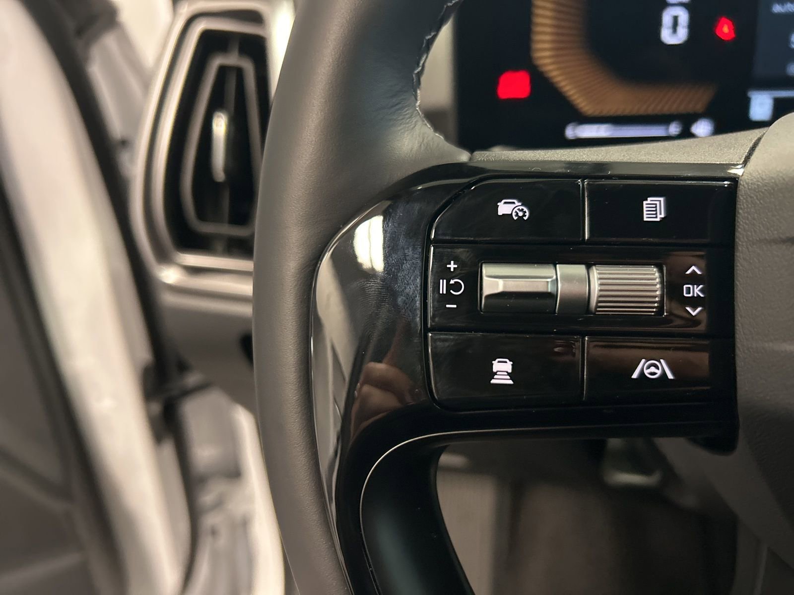 New 2026 Kia Sorento S image 23