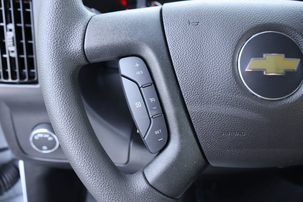 New 2025 Chevrolet Express 2500 w/ Driver Convenience Package image 6