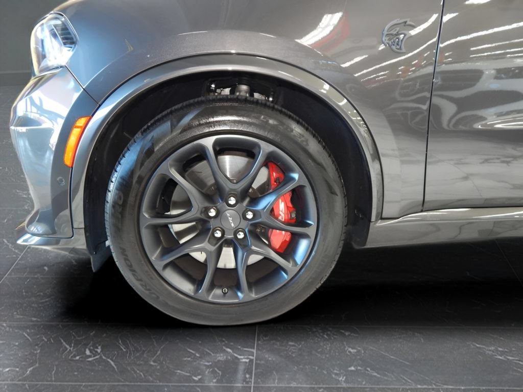 Used 2021 Dodge Durango SRT Hellcat w/ Technology Group AWD/4WD image 30
