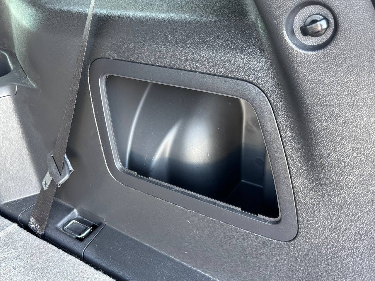 Used 2014 Ford Explorer XLT FWD image 57