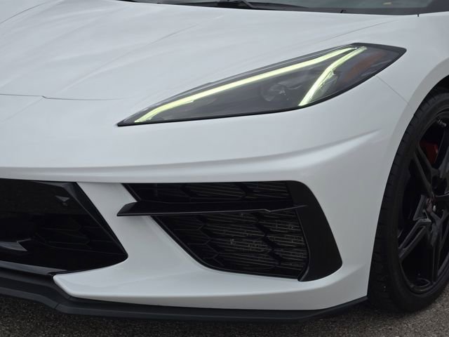 Used 2022 Chevrolet Corvette Stingray Preferred Cpe w/ Chrome Exterior Badge Package image 10