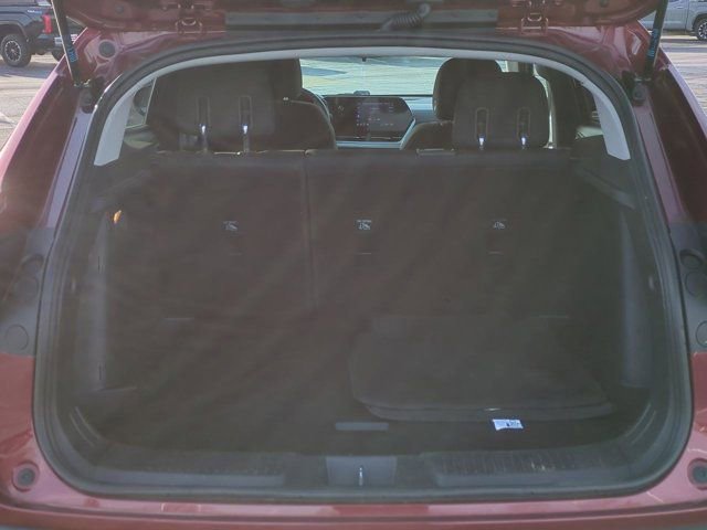 Used 2024 Chevrolet Trax LS image 15