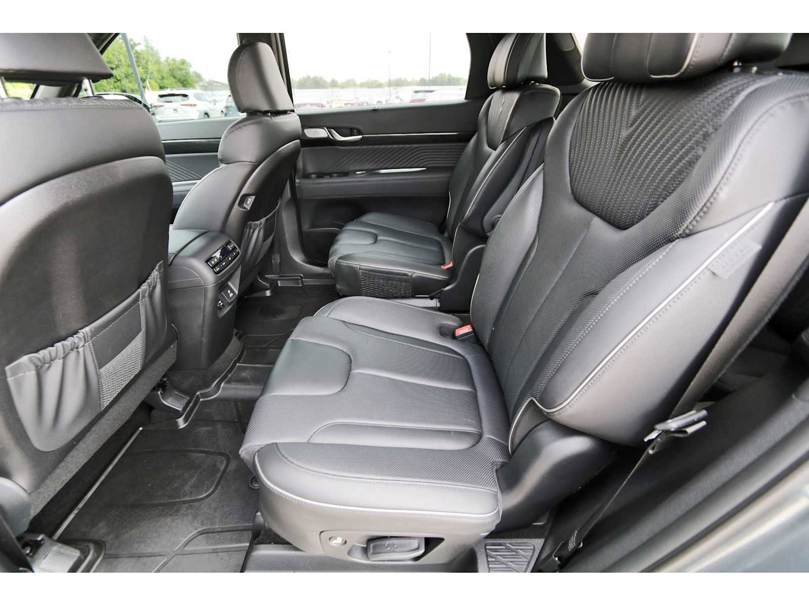 Used 2023 Hyundai Palisade Calligraphy AWD/4WD image 13