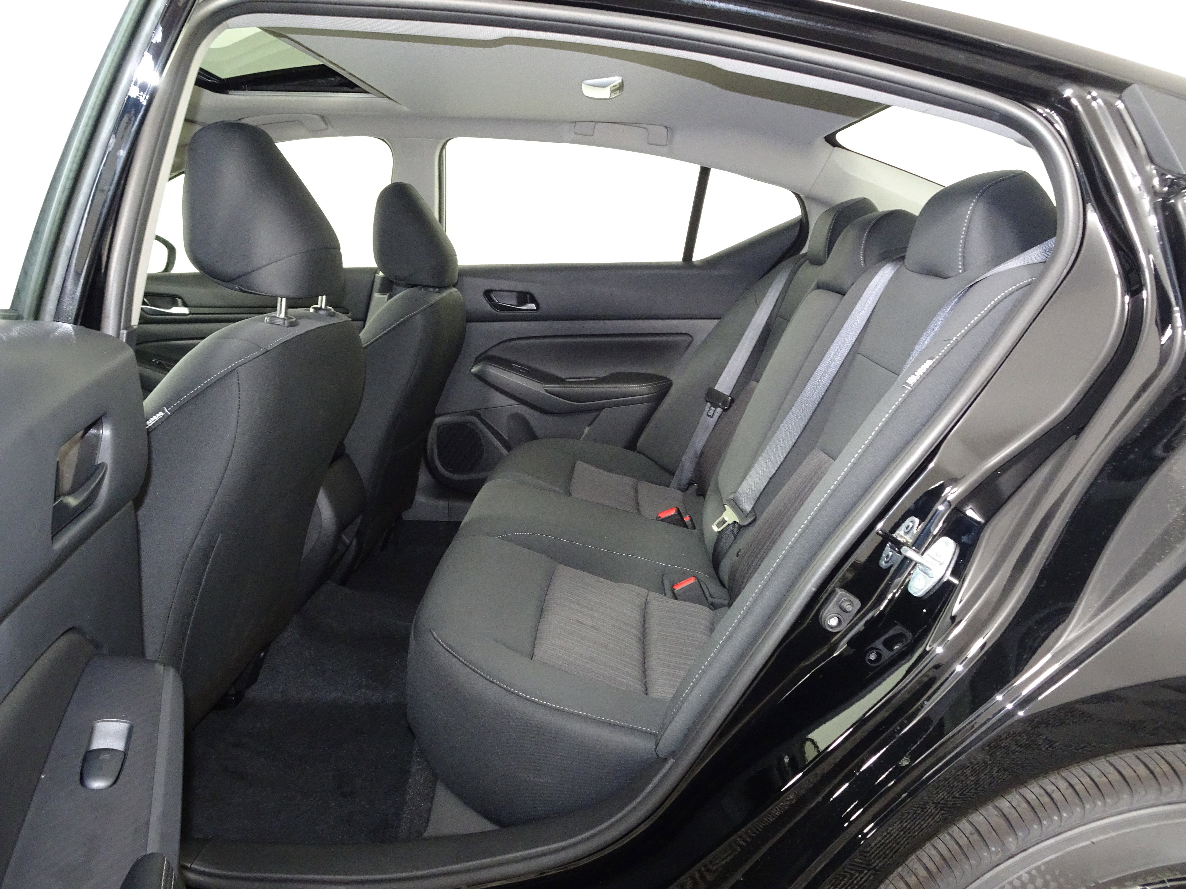 New 2025 Nissan Altima 2.5 SV w/ SV Special Edition Package image 7