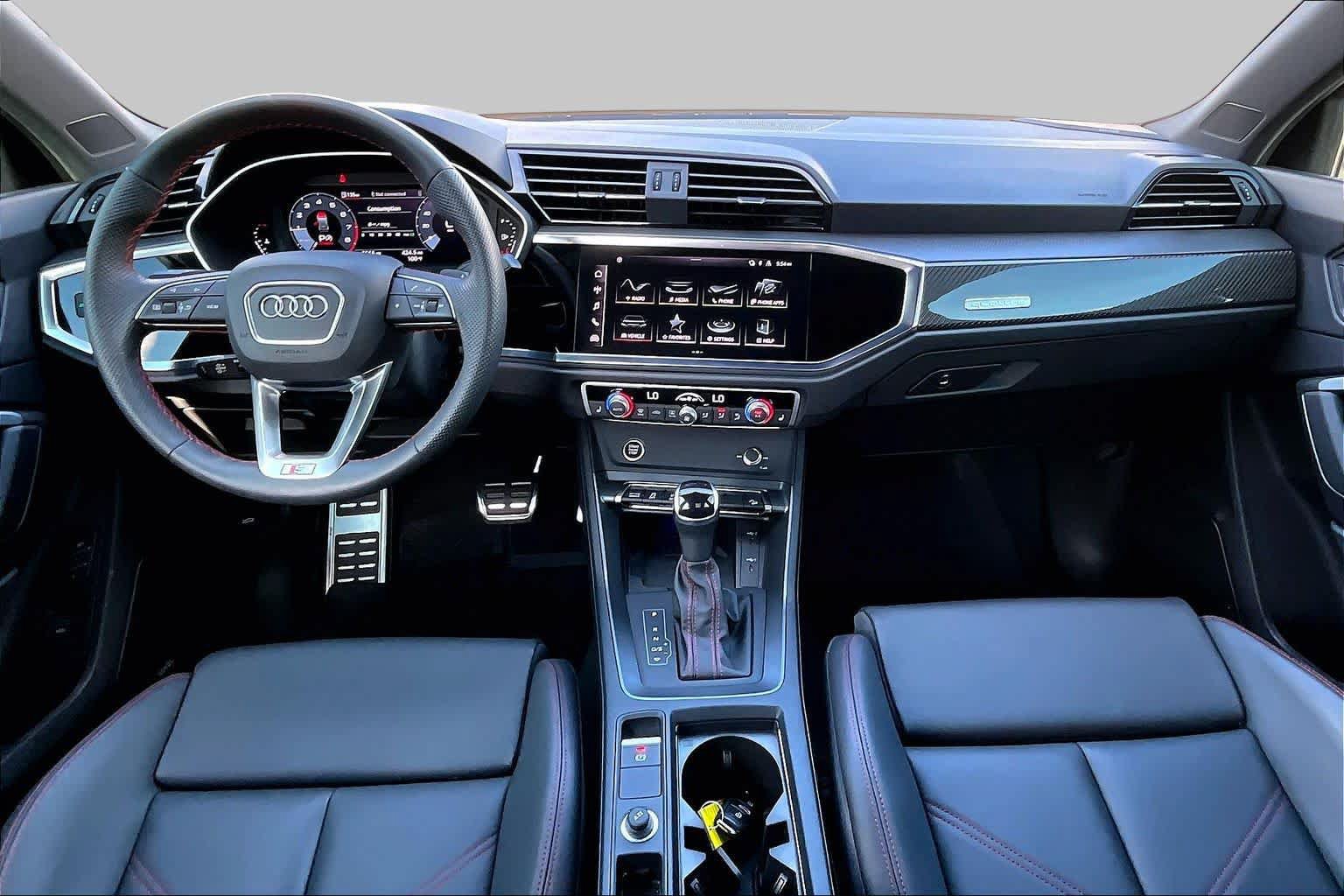 Used 2025 Audi Q3 2.0T Premium Plus AWD/4WD image 16