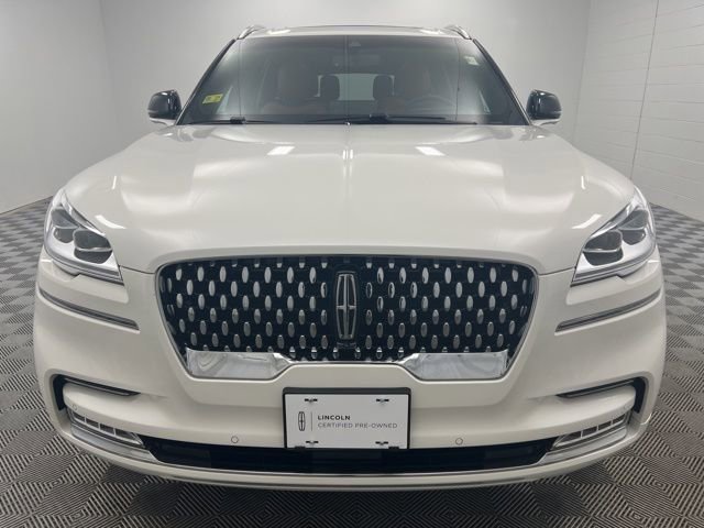 Certified 2023 Lincoln Aviator Black Label w/ Class IV Trailer Tow Package image 3