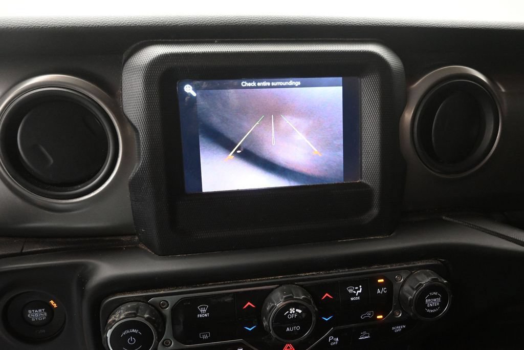 Used 2021 Jeep Gladiator Sport AWD/4WD image 4