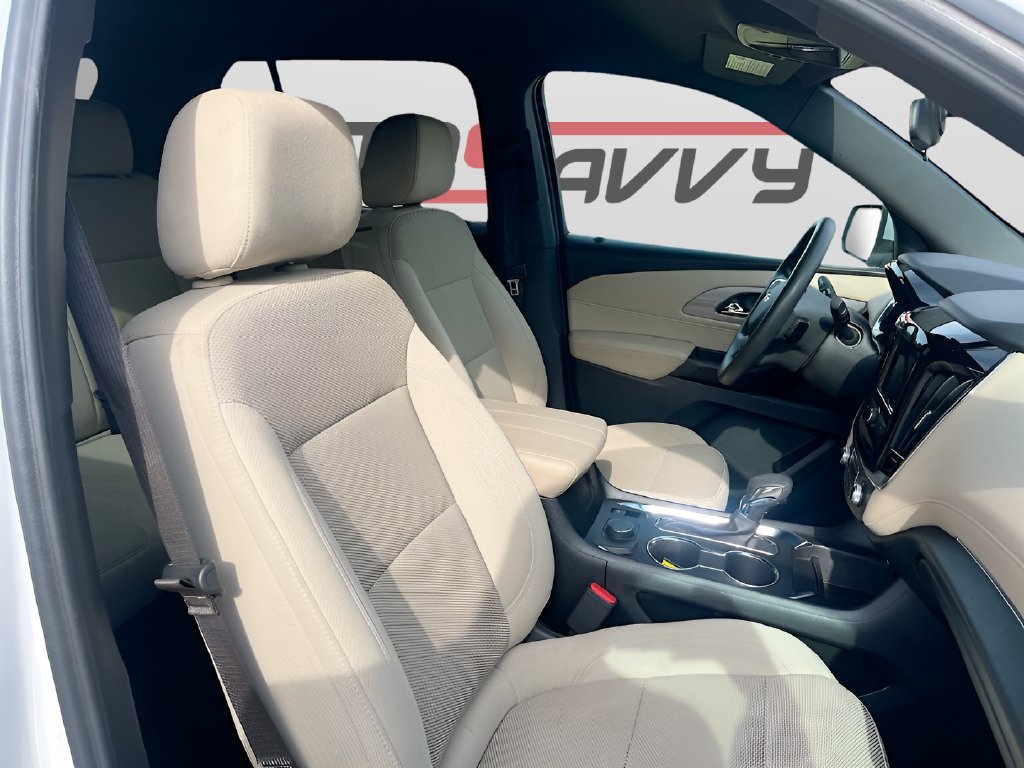 Used 2023 Chevrolet Traverse LS w/ Safety Package FWD image 27