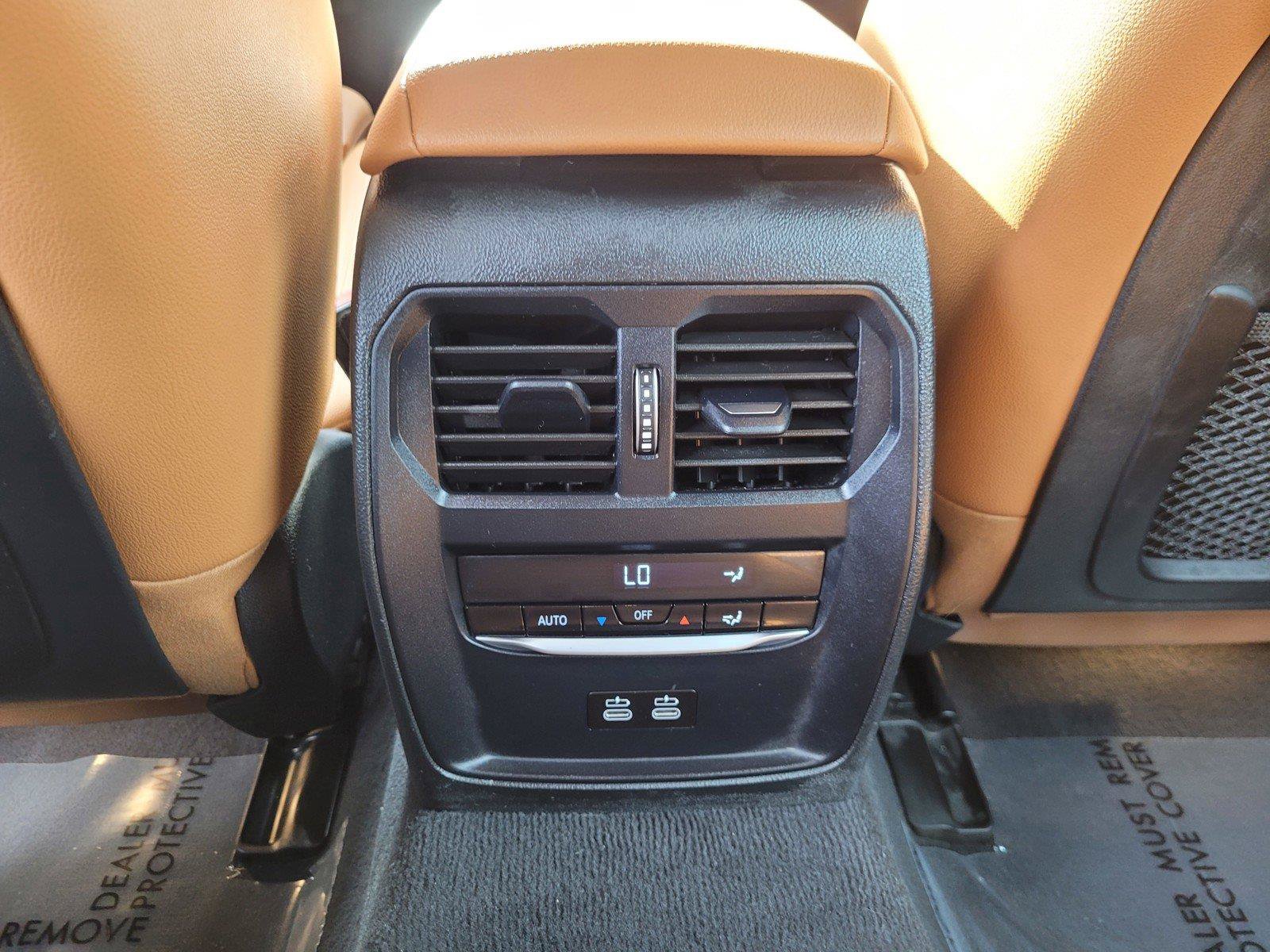 Used 2024 BMW i4 eDrive35 w/ Premium Package RWD image 17