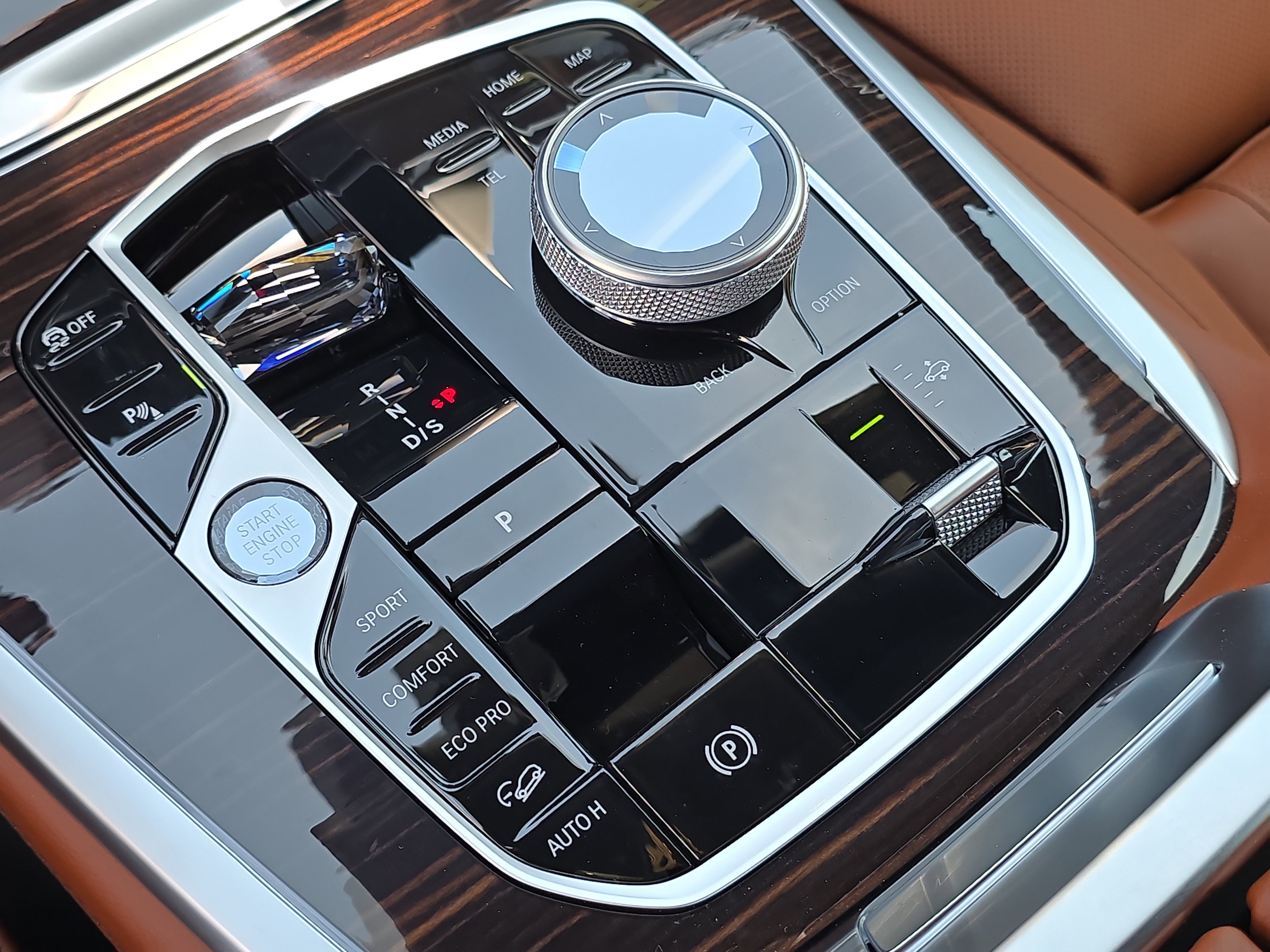 New 2026 BMW X7 M60i image 30