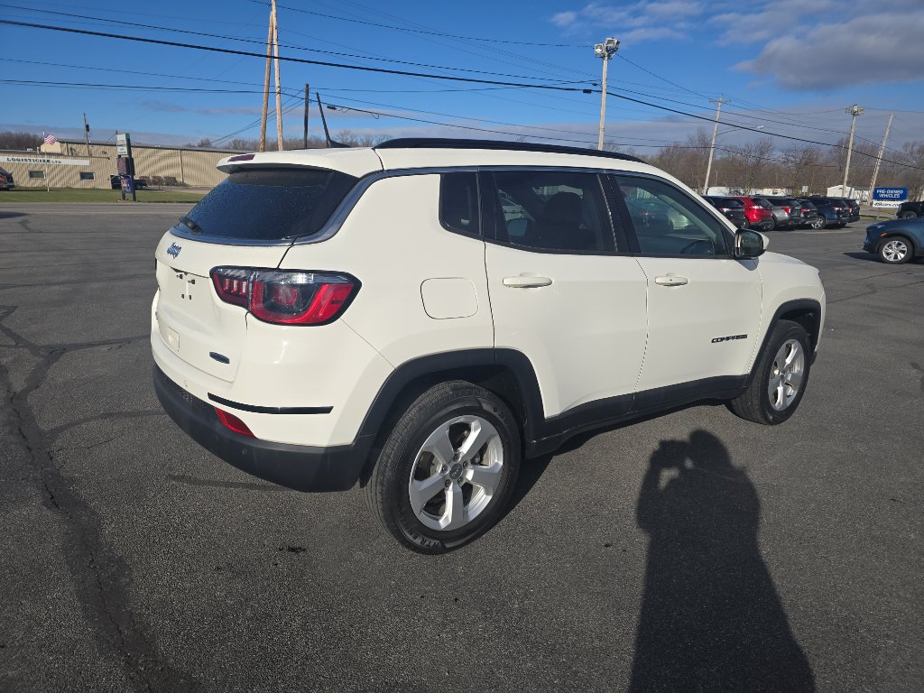 Used 2019 Jeep Compass Latitude w/ Safety & Security Group AWD/4WD image 25