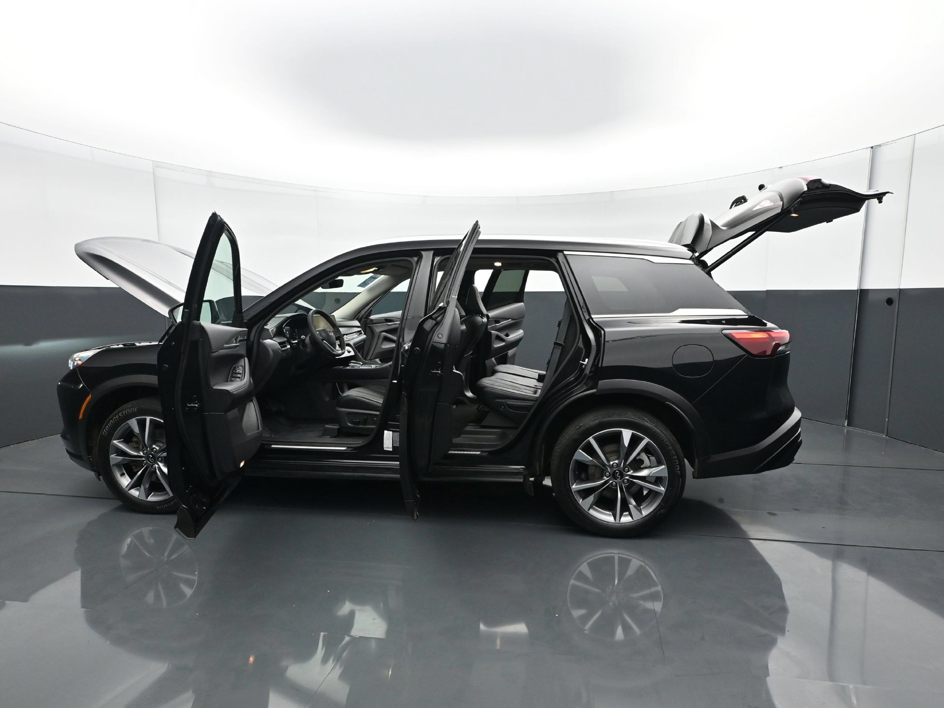Used 2024 INFINITI QX60 Luxe AWD/4WD image 30