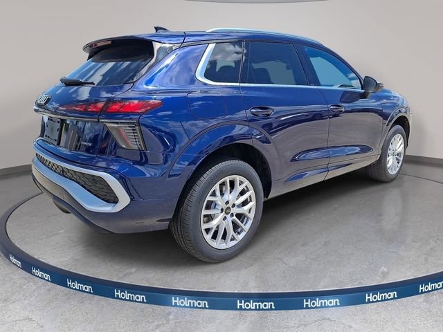 New 2026 Audi Q3 quattro 2.0T AWD/4WD image 3