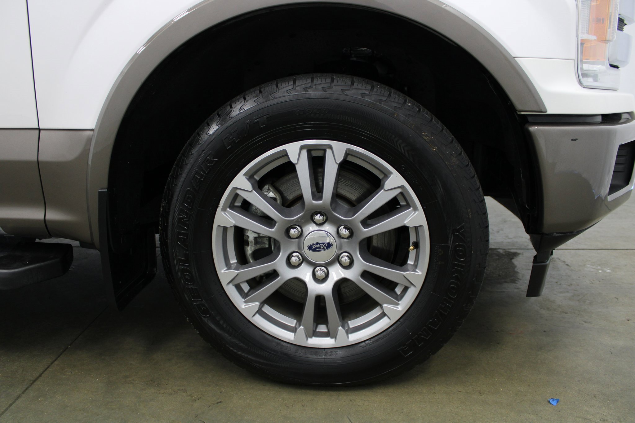 Used 2018 Ford F150 Lariat w/ Equipment Group 501A Mid image 5