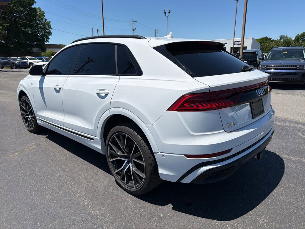Used 2020 Audi Q8 Prestige w/ Prestige Package AWD/4WD image 9