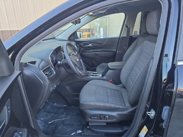 Used 2024 Chevrolet Equinox LT FWD image 13