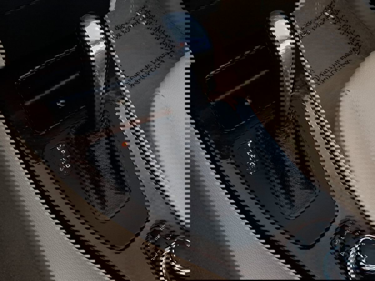 Used 2012 BMW 328i Convertible image 16