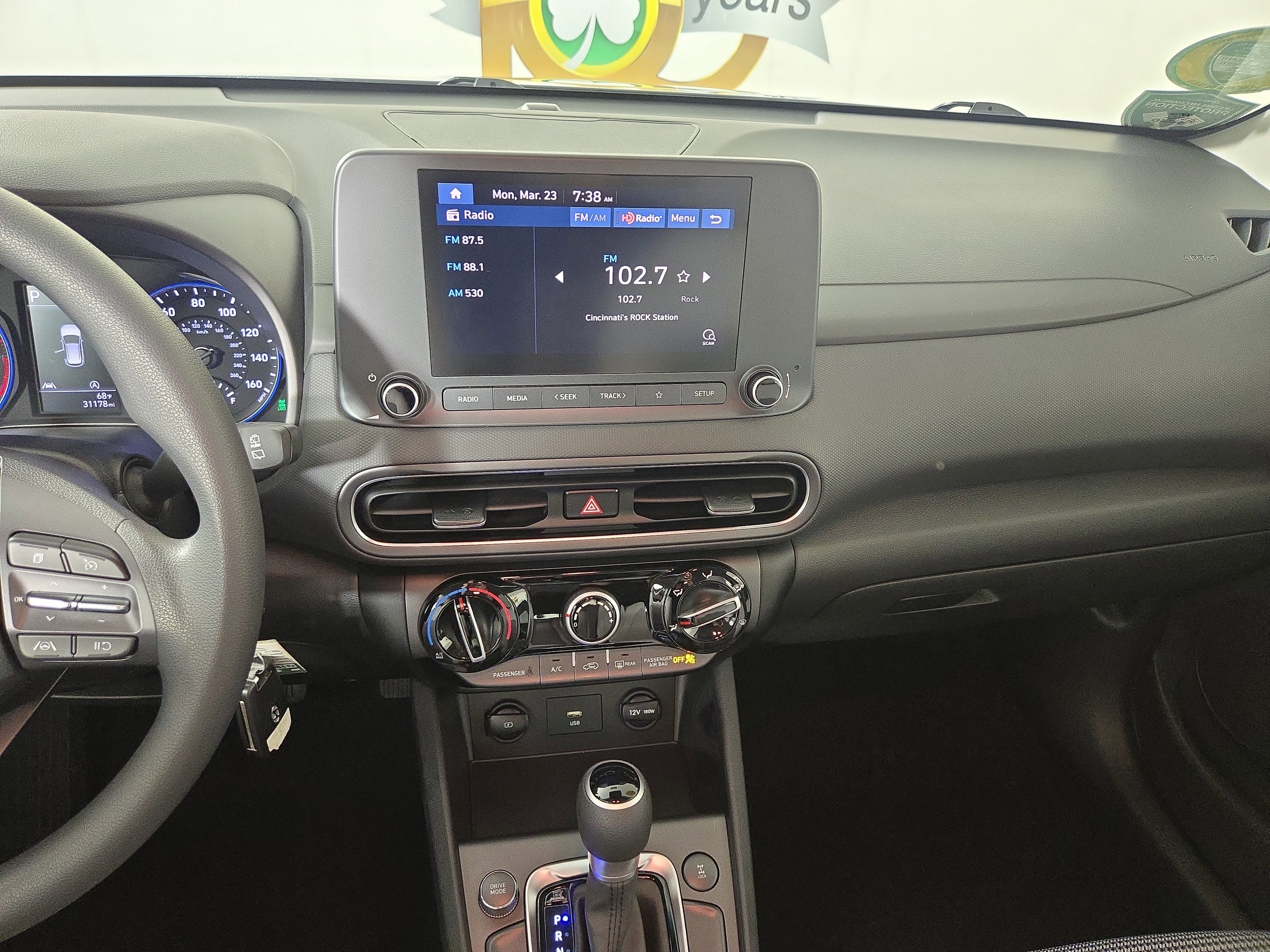 Used 2023 Hyundai Kona SE w/ Cargo Package image 21