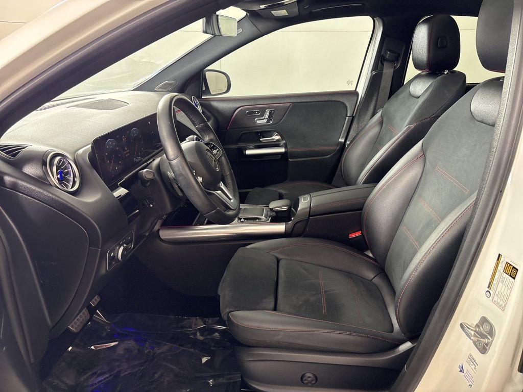Used 2023 Mercedes-Benz GLA 250 4MATIC image 24